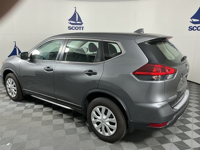 used 2020 Nissan Rogue car, priced at $18,033