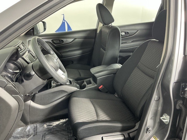 used 2020 Nissan Rogue car, priced at $18,033