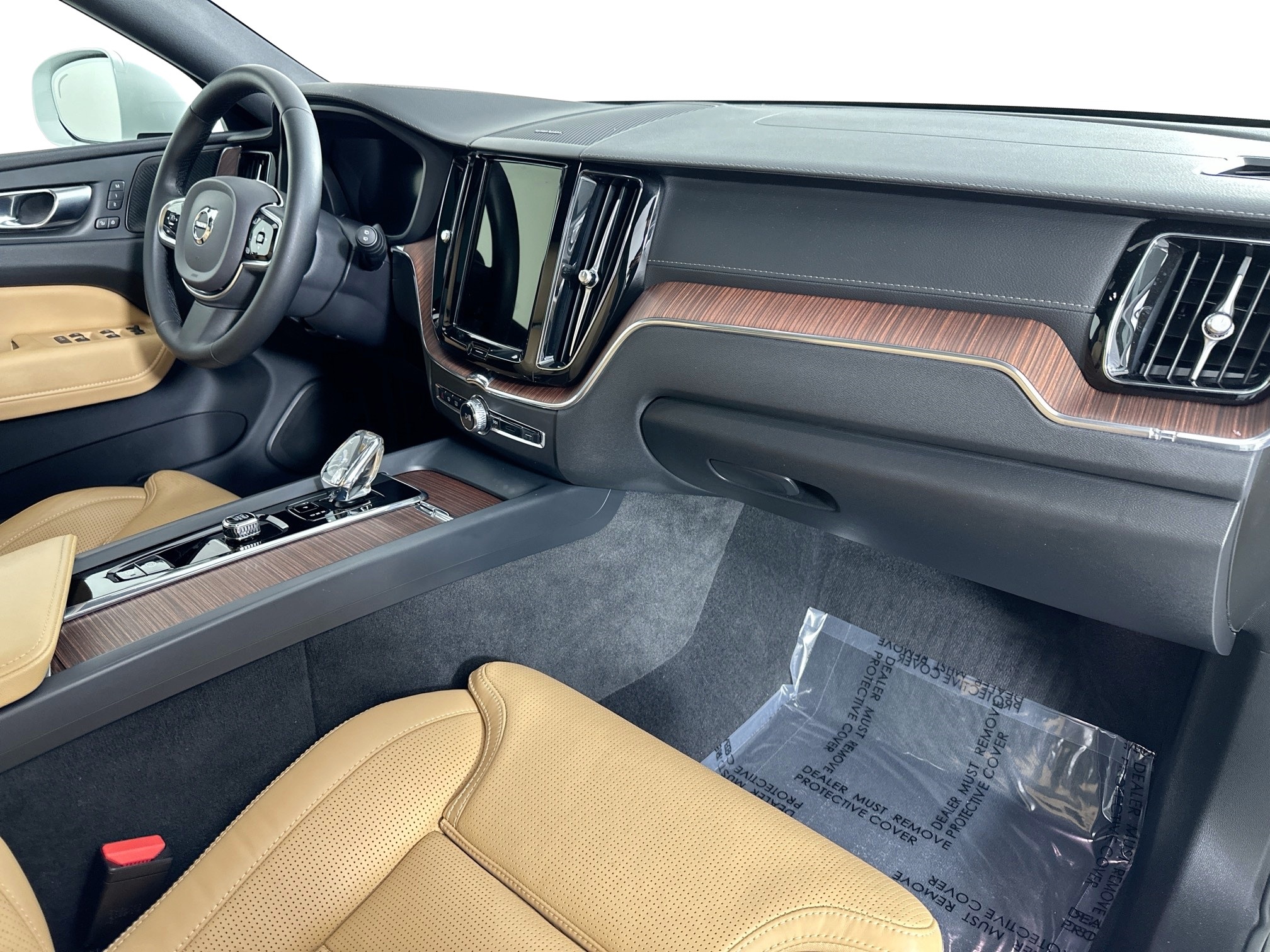 used 2023 Volvo XC60 car, priced at $35,995