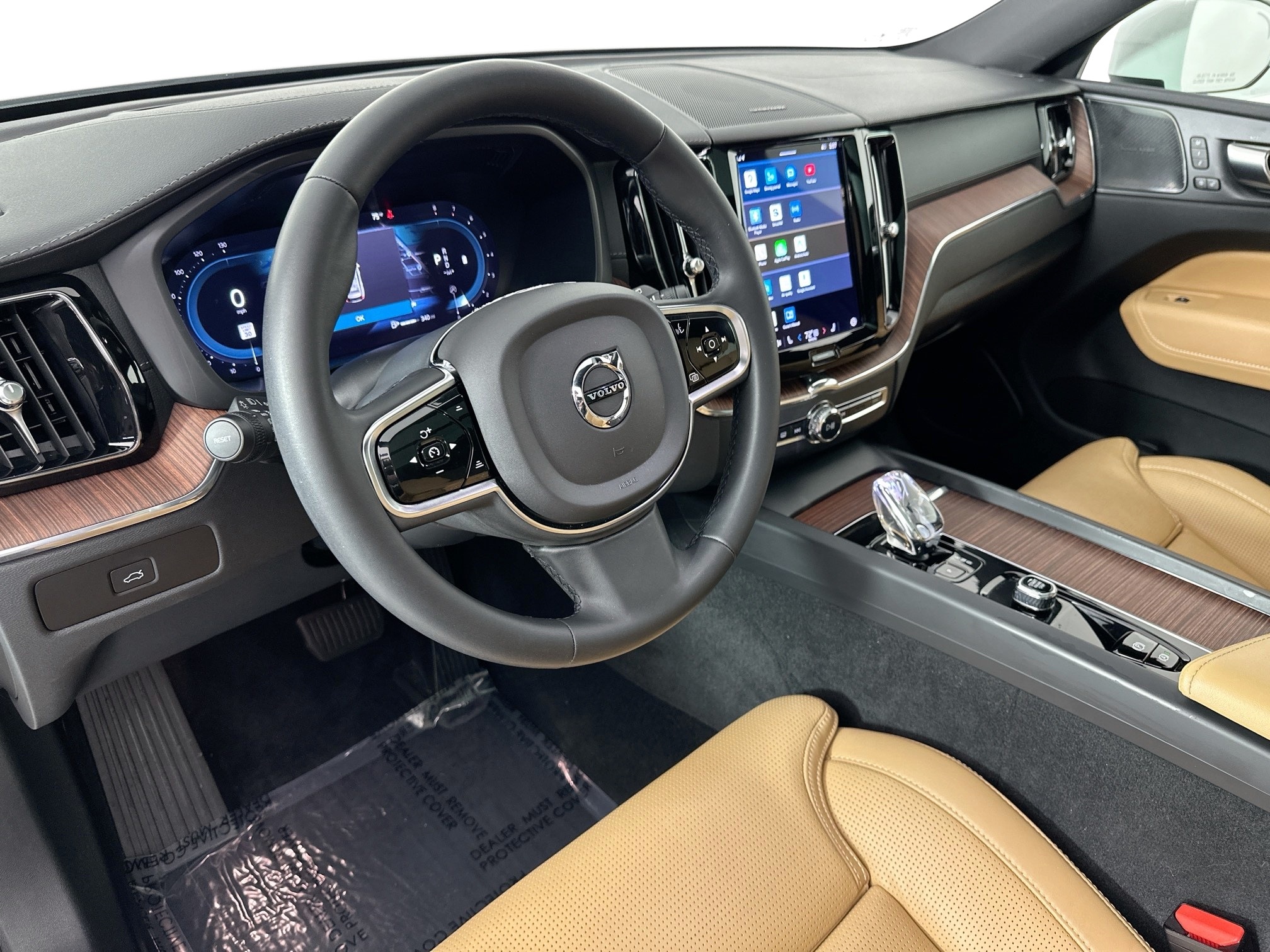 used 2023 Volvo XC60 car, priced at $35,995