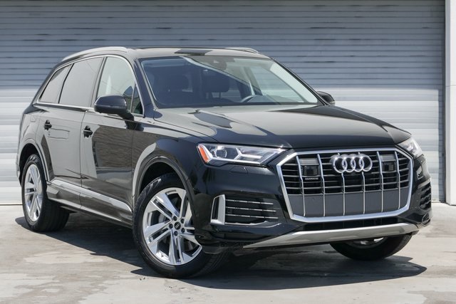 used 2023 Audi Q7 car, priced at $43,339