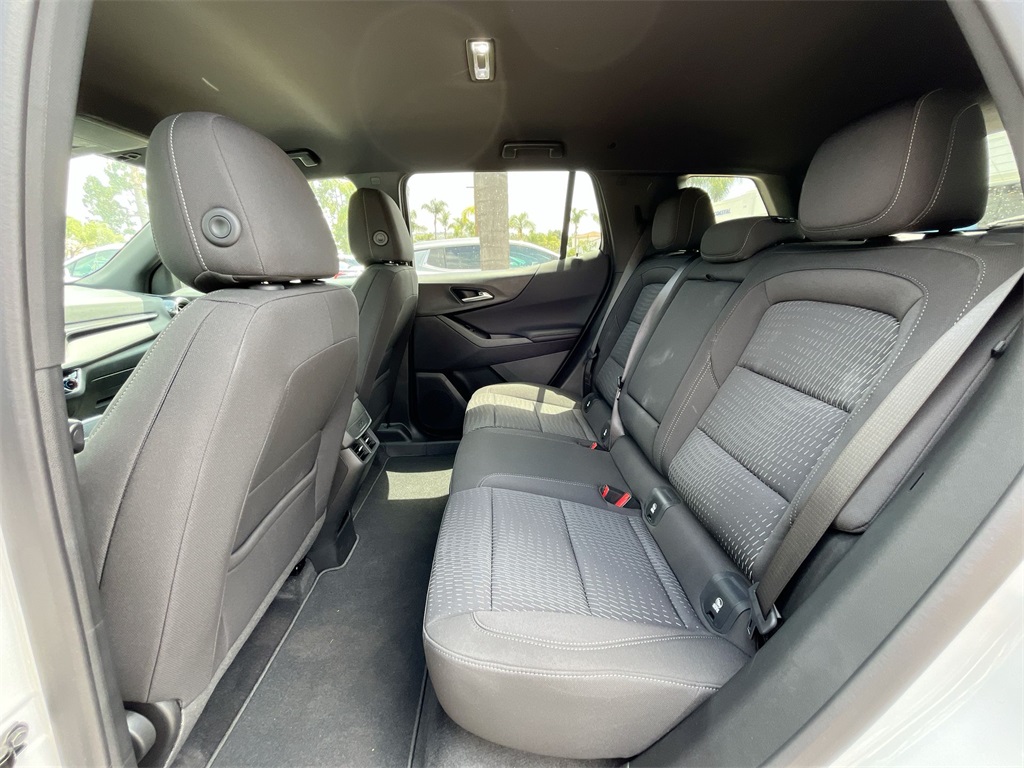 new 2025 Chevrolet Equinox car, priced at $29,720