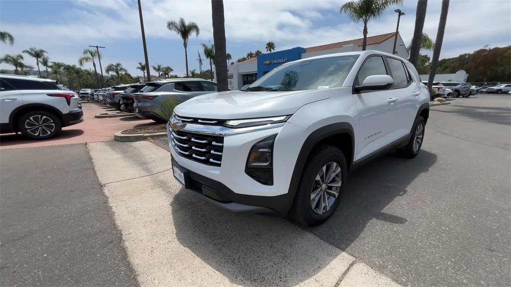 new 2025 Chevrolet Equinox car, priced at $29,720