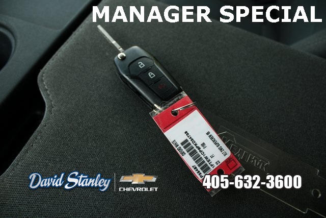 used 2023 Ford F-150 car, priced at $30,882