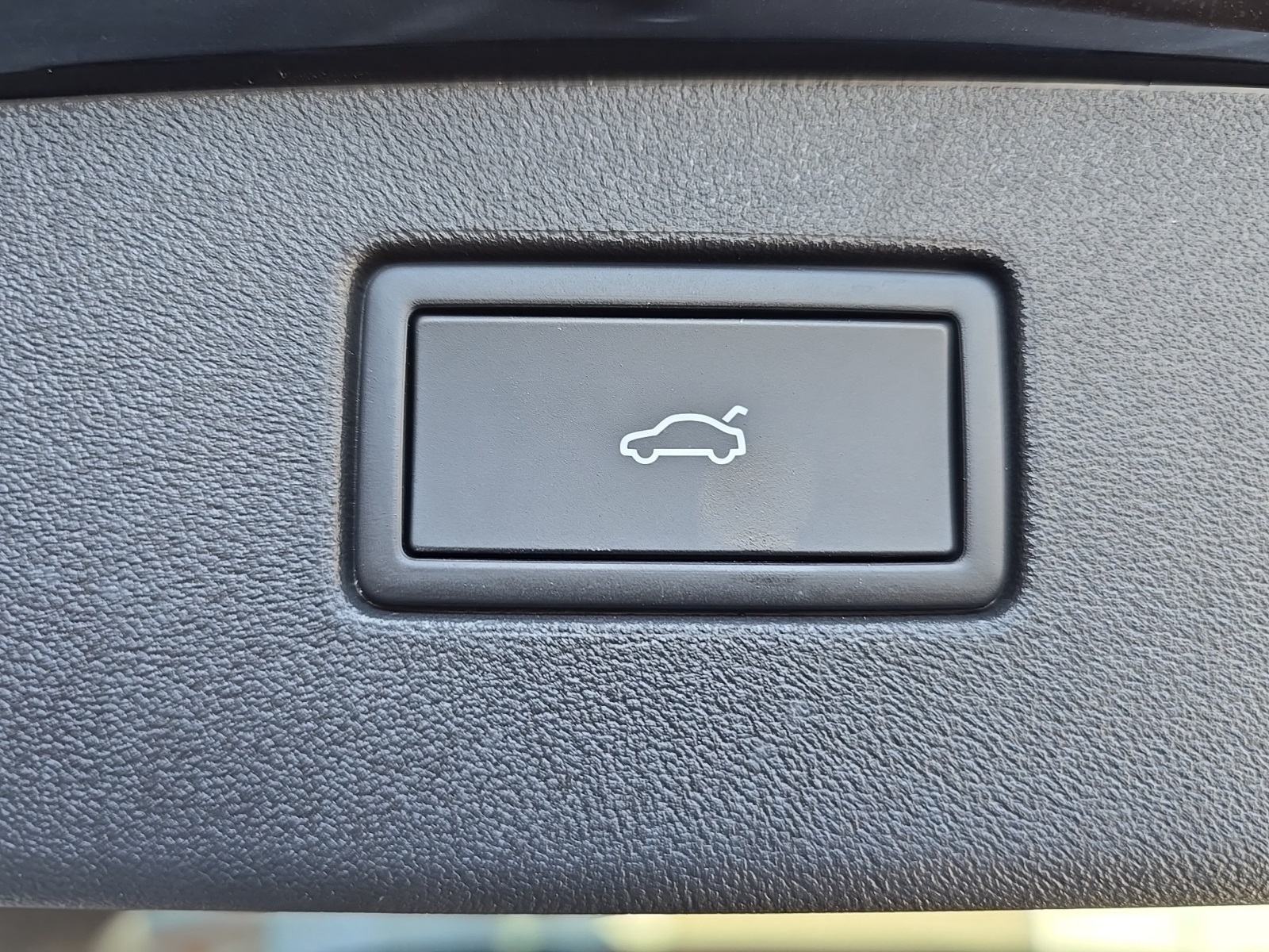 new 2025 Volkswagen Tiguan car, priced at $37,780