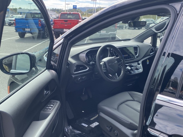 new 2026 Chrysler Voyager car, priced at $30,180