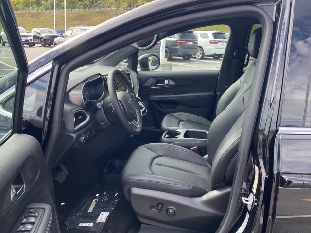 new 2026 Chrysler Voyager car, priced at $30,180