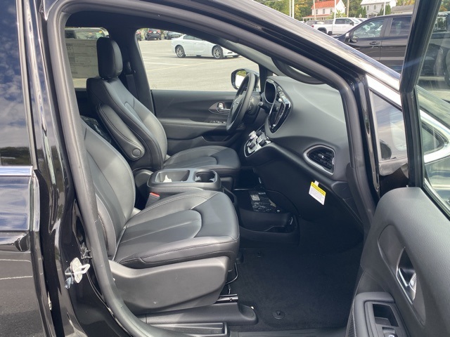 new 2026 Chrysler Voyager car, priced at $30,180