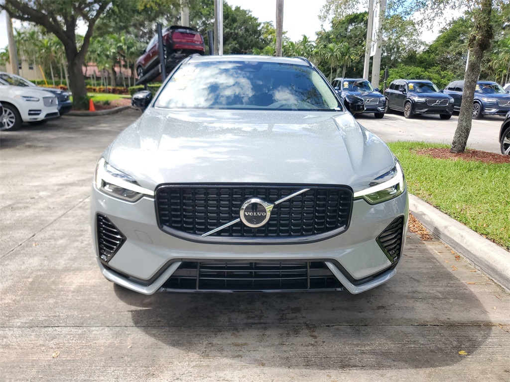used 2024 Volvo XC60 Recharge Plug-In Hybrid car, priced at $44,489