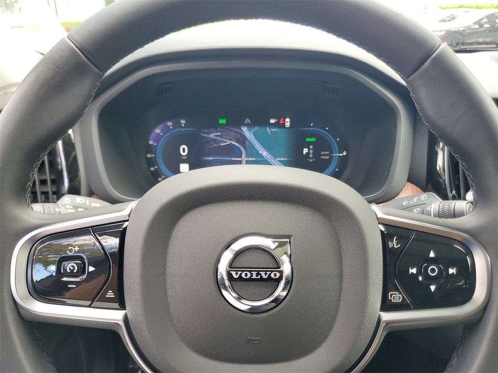 used 2024 Volvo XC60 Recharge Plug-In Hybrid car, priced at $44,489