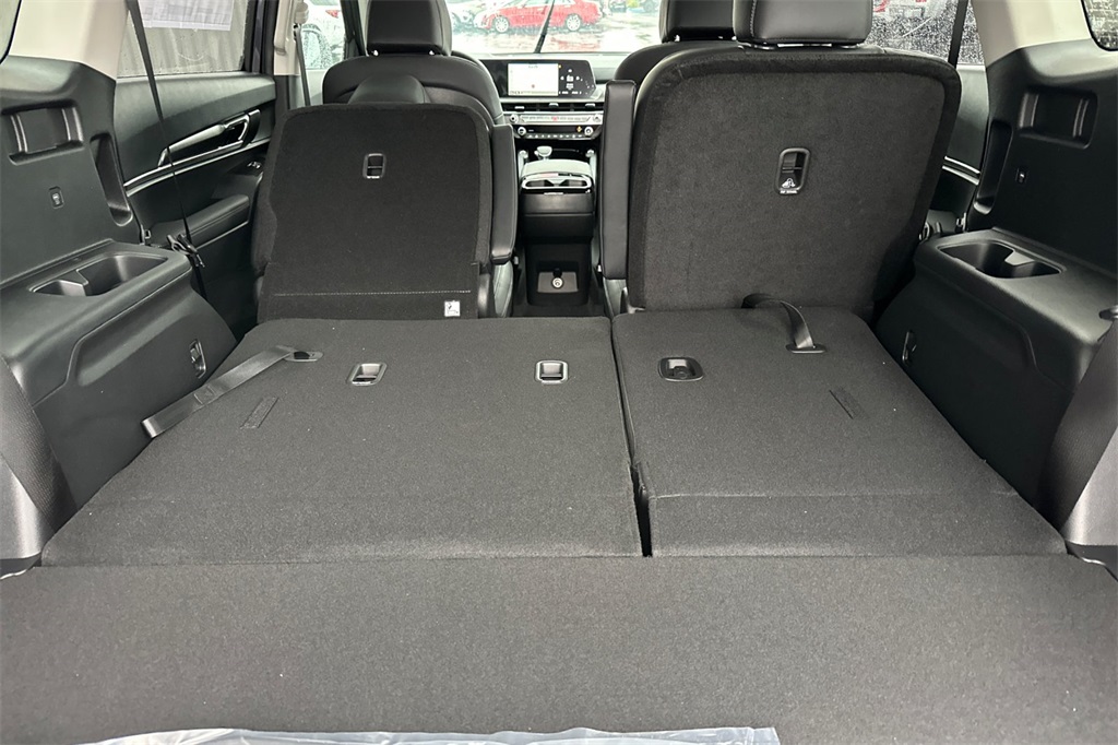 new 2025 Kia Telluride car, priced at $43,140