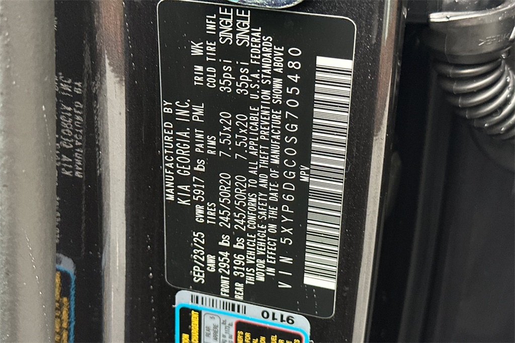 new 2025 Kia Telluride car, priced at $43,140