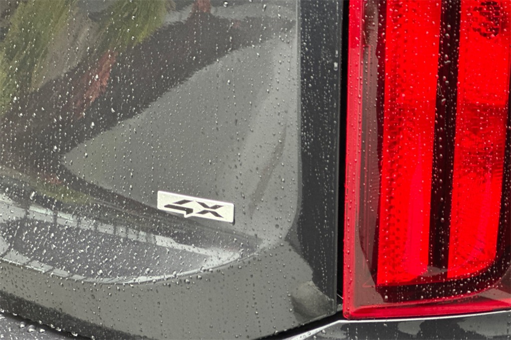 new 2025 Kia Telluride car, priced at $43,140