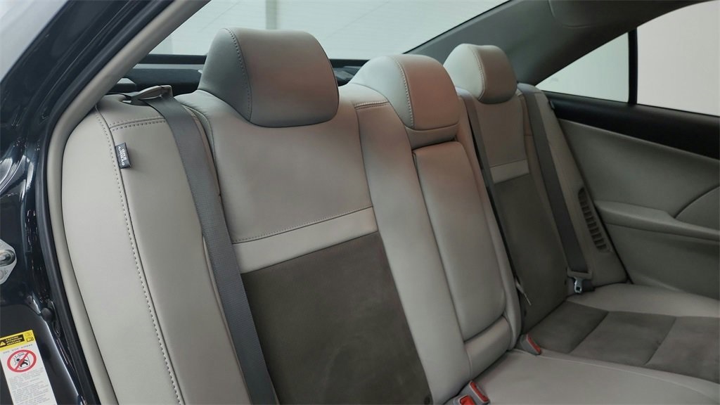 used 2012 Toyota Camry Hybrid car