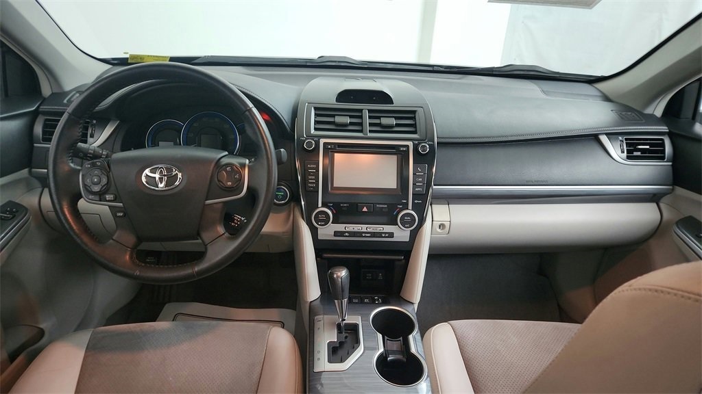 used 2012 Toyota Camry Hybrid car
