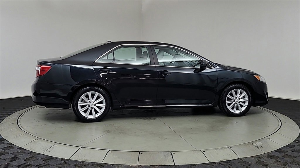 used 2012 Toyota Camry Hybrid car