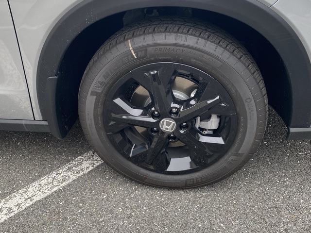 new 2026 Honda HR-V car, priced at $28,177