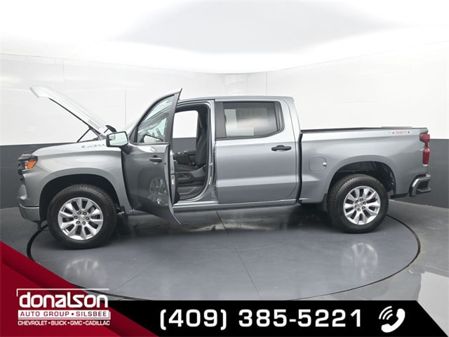 new 2026 Chevrolet Silverado 1500 car, priced at $43,021