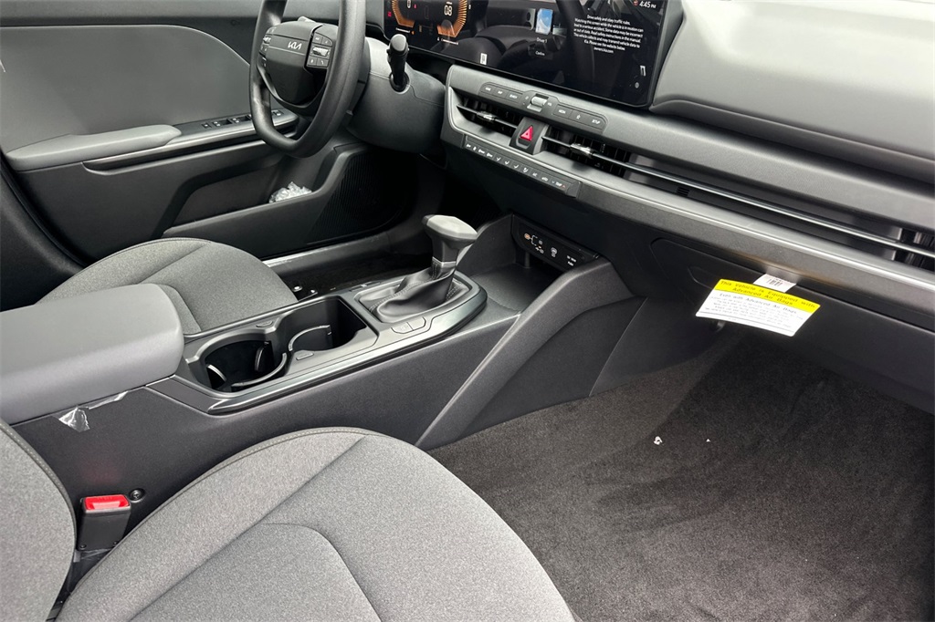 new 2025 Kia K4 car, priced at $23,923