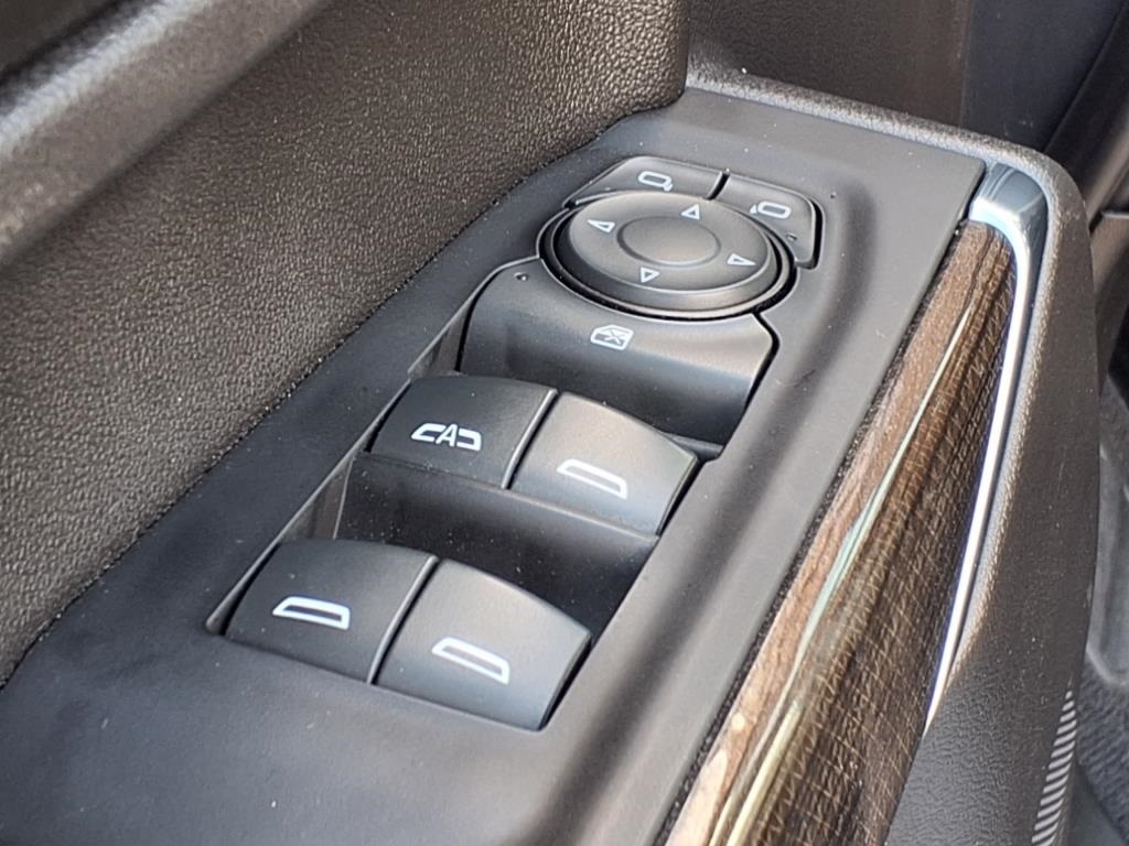 used 2022 Chevrolet Silverado 1500 LTD car, priced at $34,900