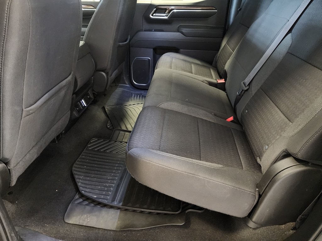 used 2022 Chevrolet Silverado 1500 car, priced at $33,676