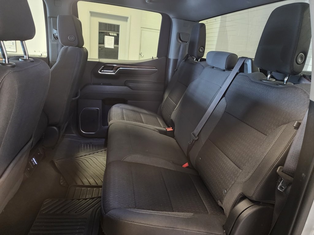 used 2022 Chevrolet Silverado 1500 car, priced at $33,676