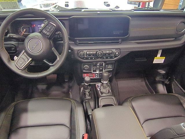 new 2025 Jeep Wrangler car