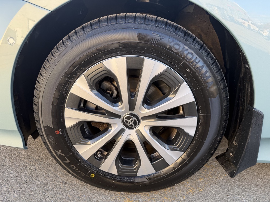 used 2021 Toyota Prius car, priced at $25,903