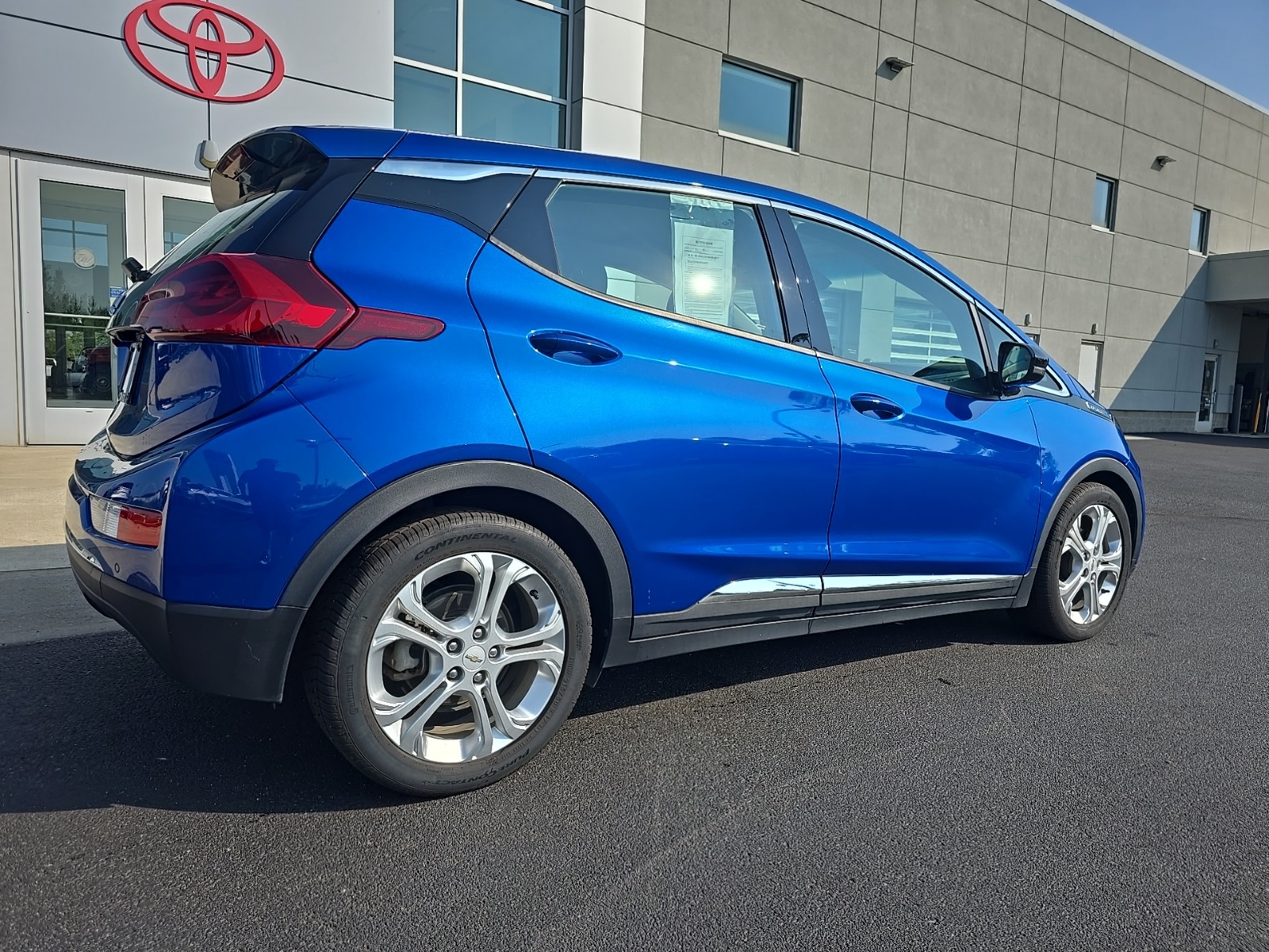 used 2020 Chevrolet Bolt EV car, priced at $13,832