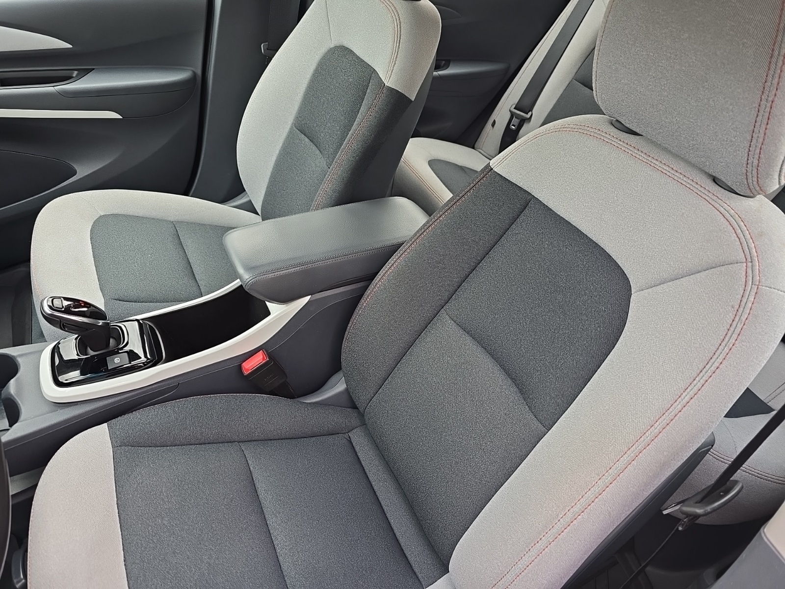 used 2020 Chevrolet Bolt EV car, priced at $13,832