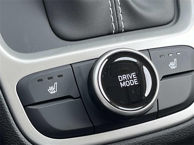 new 2026 Hyundai Venue car, priced at $25,220