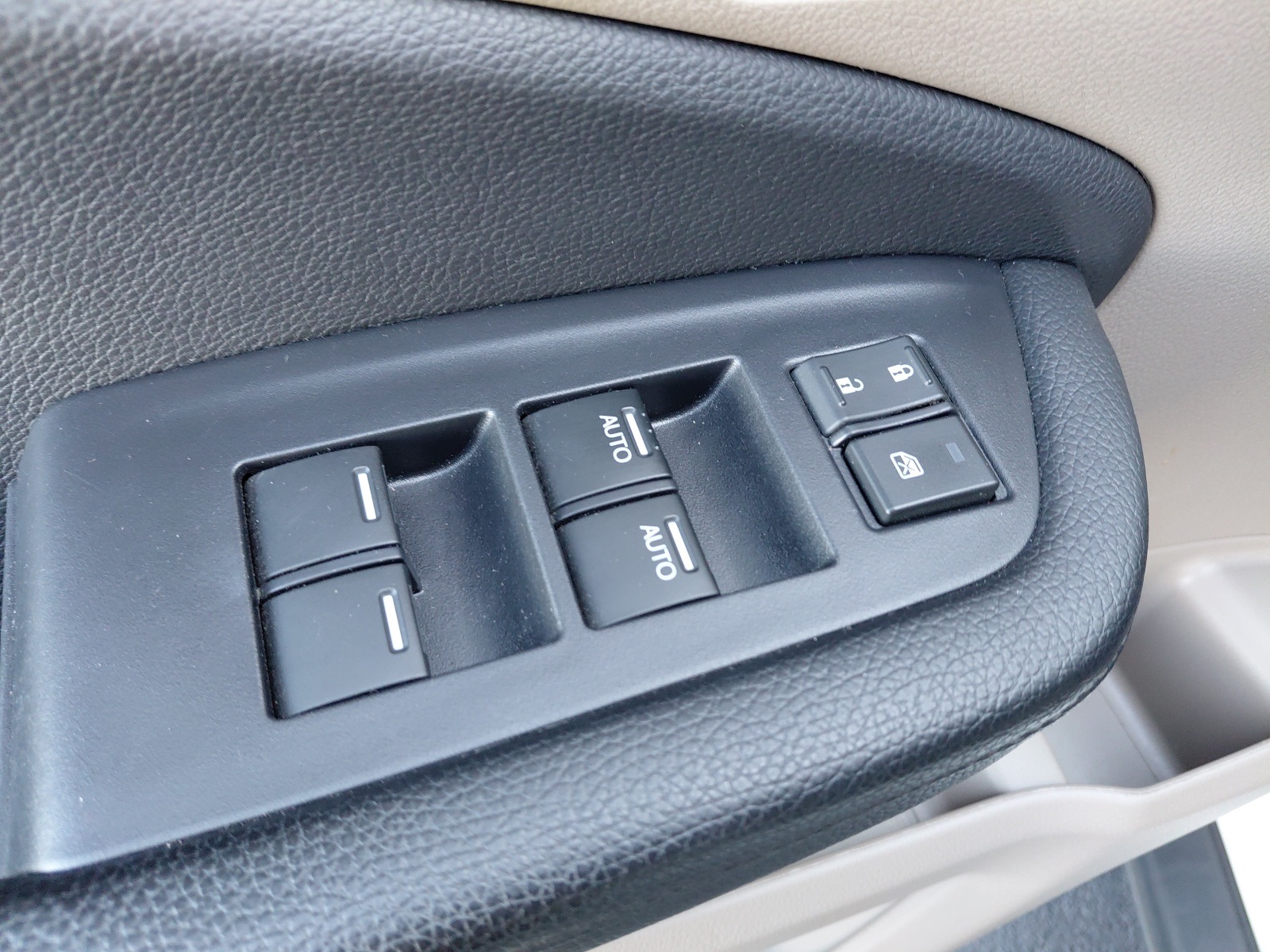 used 2019 Honda Pilot car, priced at $21,800