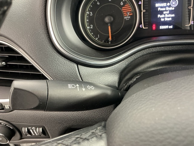 used 2020 Jeep Cherokee car, priced at $19,139