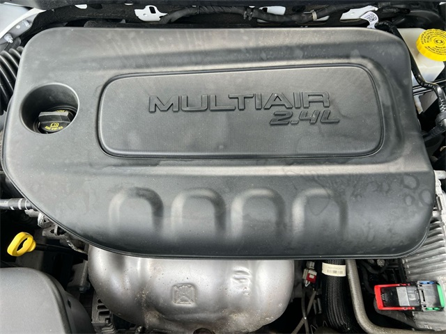 used 2023 Jeep Cherokee car, priced at $20,911