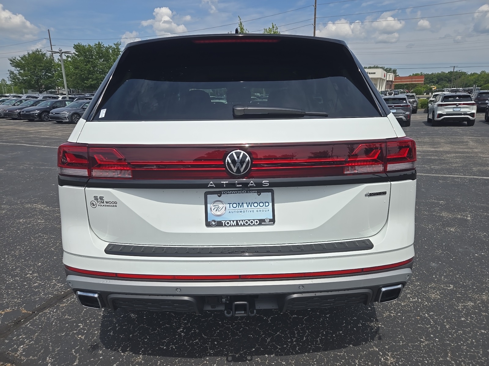new 2025 Volkswagen Atlas car, priced at $41,854