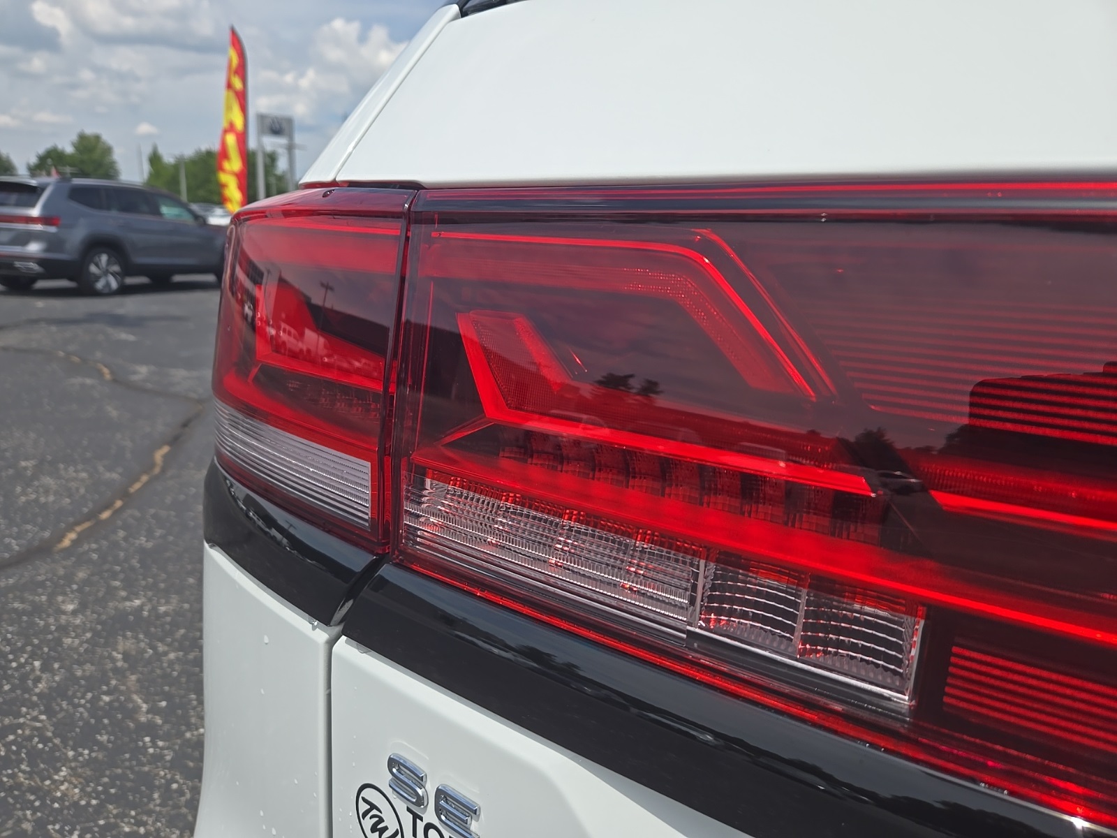 new 2025 Volkswagen Atlas car, priced at $41,854