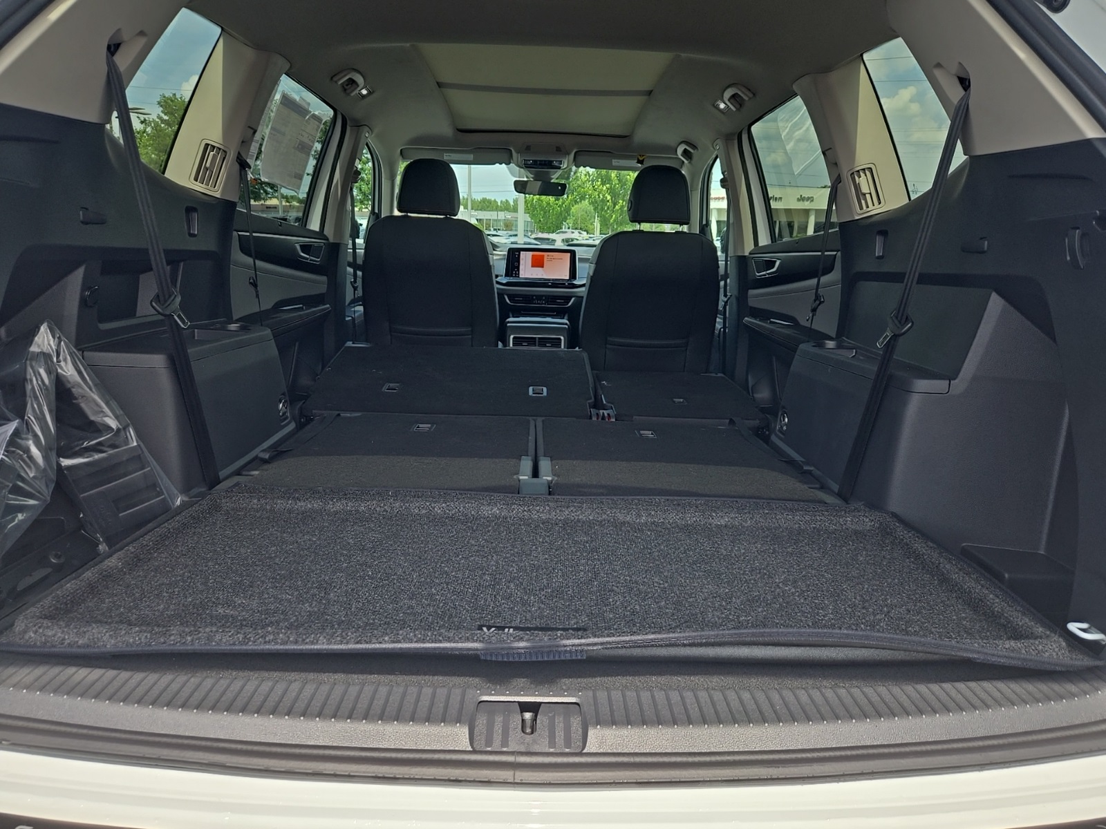 new 2025 Volkswagen Atlas car, priced at $41,854