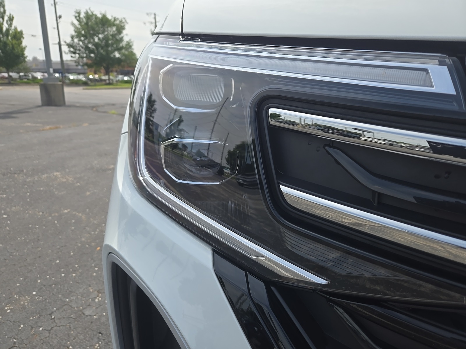 new 2025 Volkswagen Atlas car, priced at $41,854