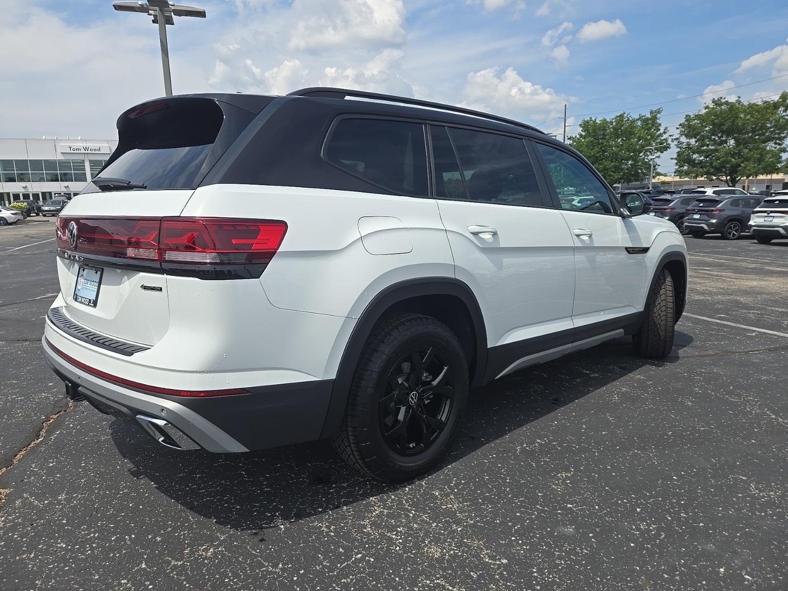 new 2025 Volkswagen Atlas car, priced at $41,854