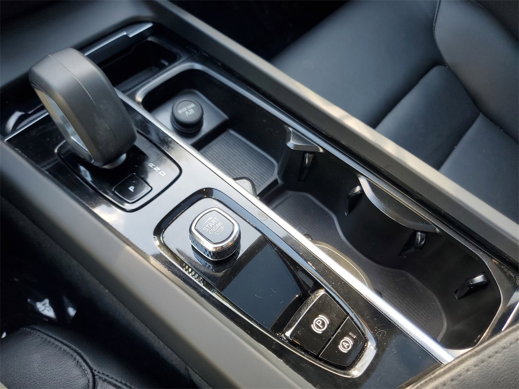 used 2024 Volvo S60 car, priced at $23,995