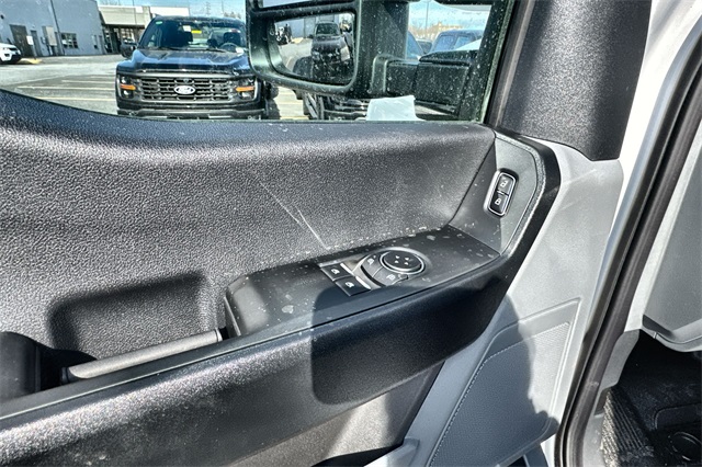 new 2025 Ford F-550SD car, priced at $76,400