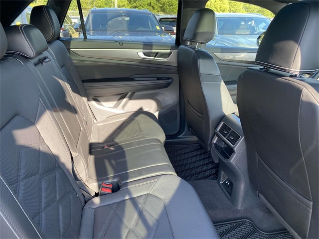 used 2024 Volkswagen Atlas Cross Sport car, priced at $35,376