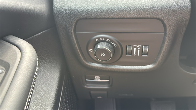 new 2025 Jeep Grand Cherokee car, priced at $47,453