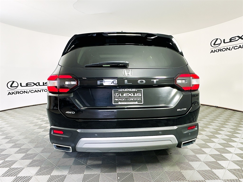 used 2023 Honda Pilot car, priced at $40,490