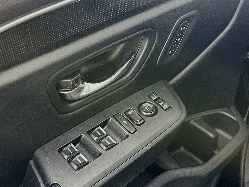 used 2023 Honda Pilot car, priced at $40,490