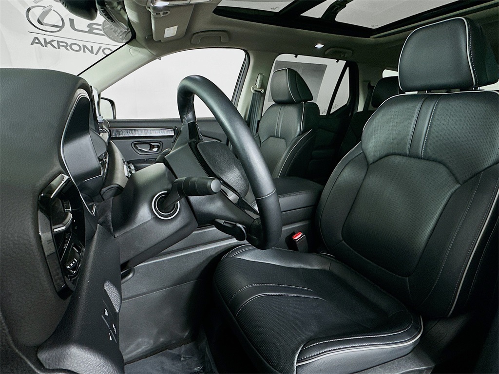 used 2023 Honda Pilot car, priced at $40,490