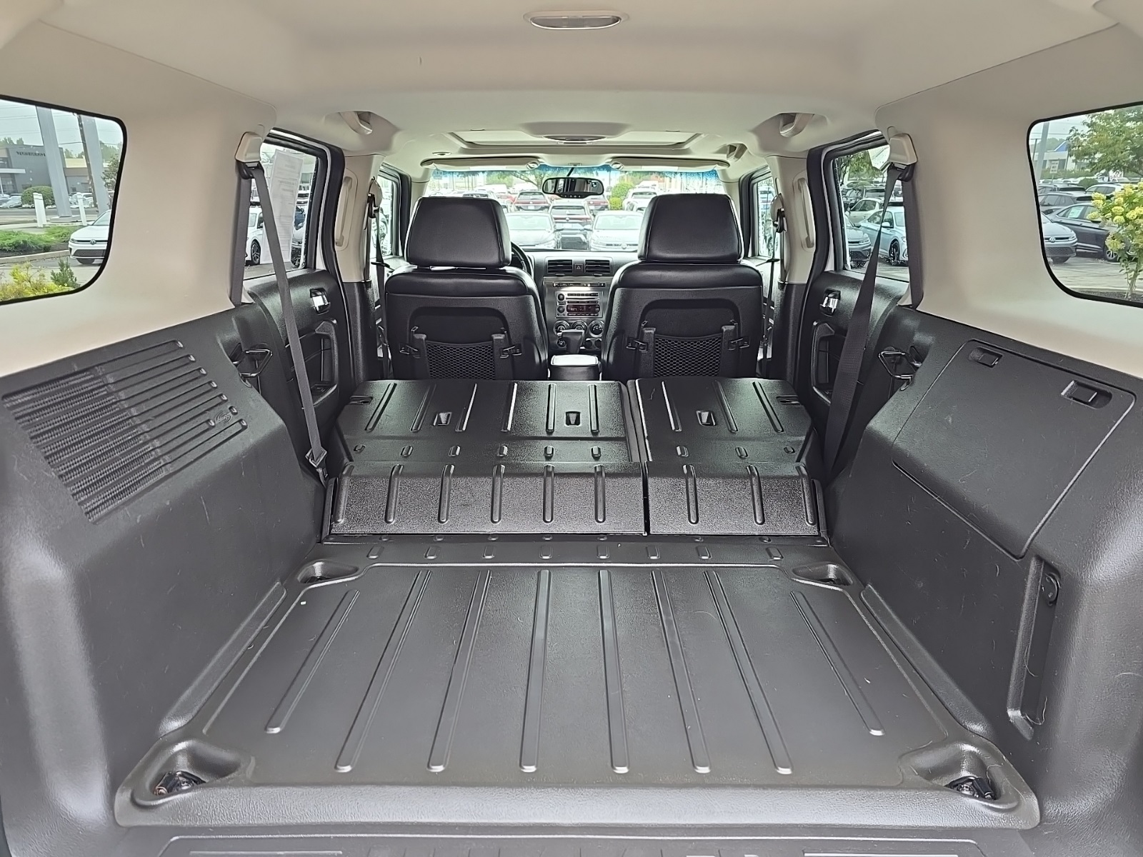 used 2007 Hummer H3 car, priced at $9,500