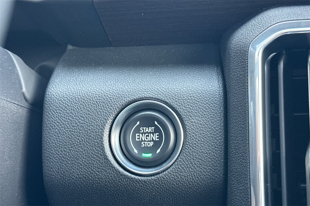 new 2025 GMC Acadia car, priced at $62,260