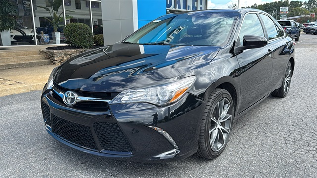 used 2015 Toyota Camry car, priced at $19,999