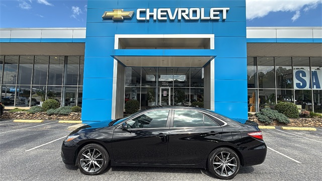 used 2015 Toyota Camry car, priced at $17,998